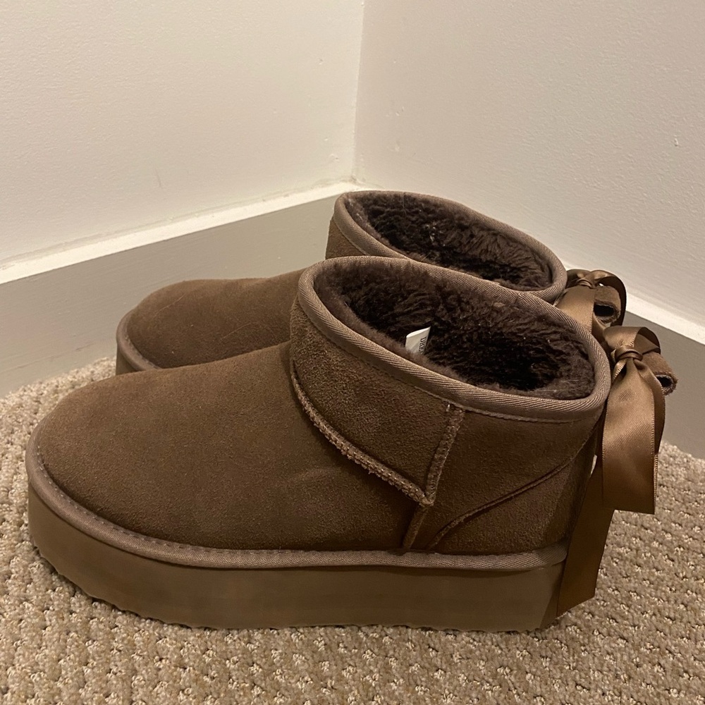 Mini Platform Boots with Bows